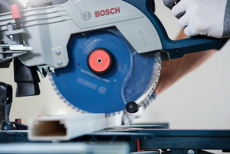 Bosch Kreissägeblatt Expert for Multi Material, 305 x 30 x 2,4 mm, 96